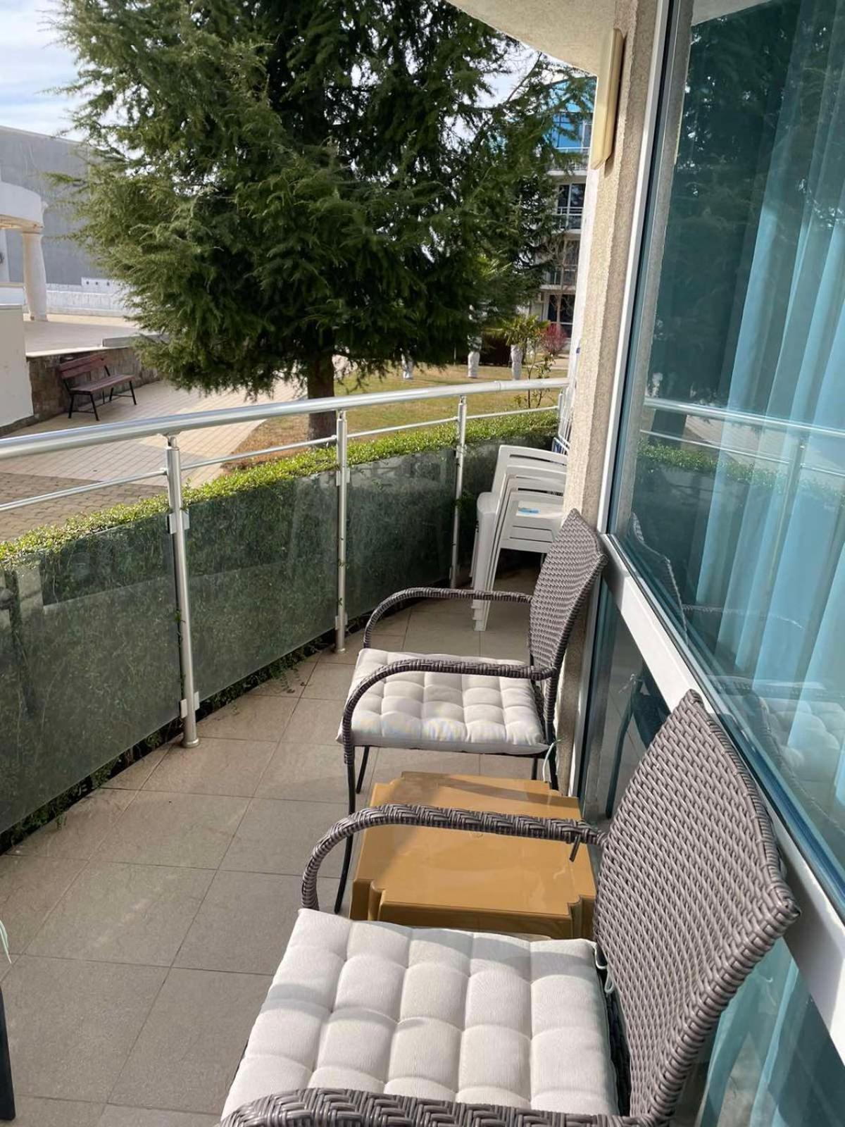 Apartament Ivanovi A119 Burgas Bagian luar foto